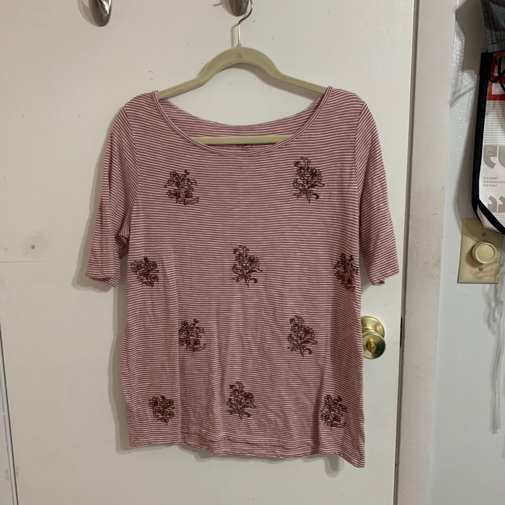 Tee shirt